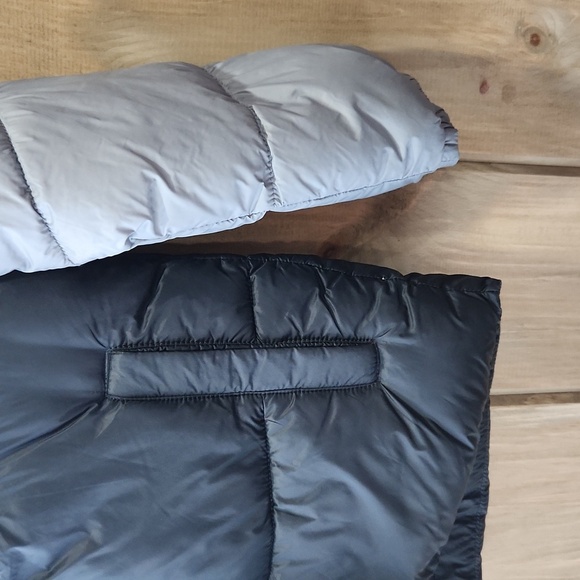 Old Navy Kids black/grey puffer Jacket, sz M8, NWOT - Picture 3 of 7